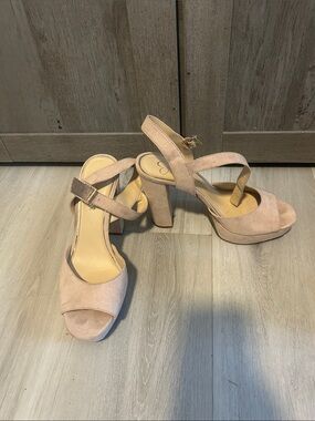 Jessica Simpson Blush Suede Block Heel Sandals